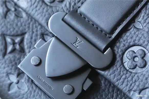 LOUIS Messenger VUITTON S-Cape 0608